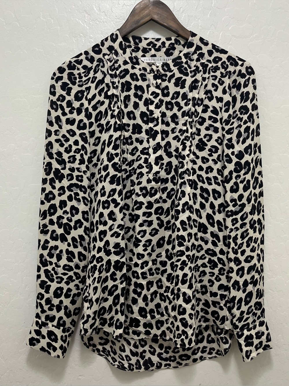 Veronica Beard Harmony Cream and Brown Leopard Print Silk Popover Shirt, Size 2